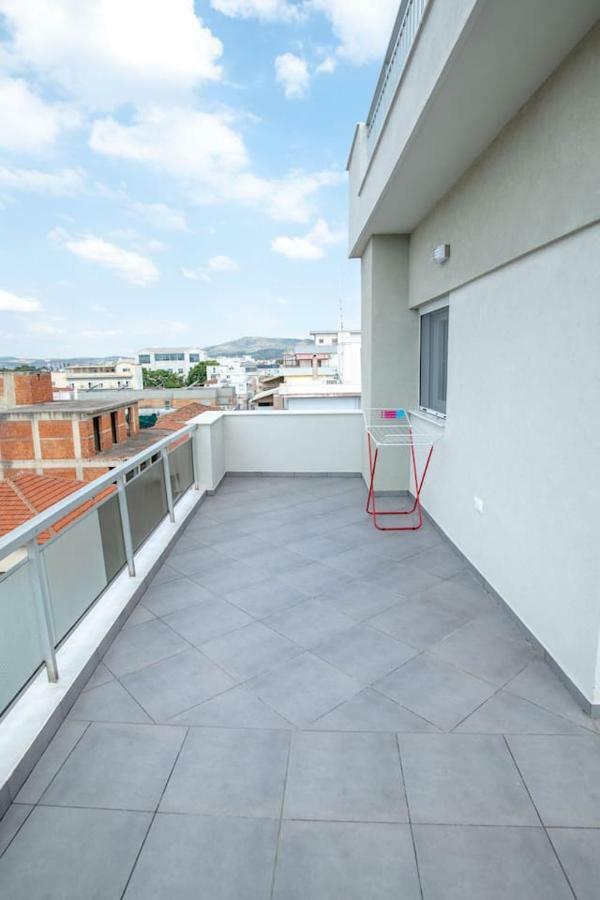 Superior Modern Apartment In The Center With View. โวโลส ภายนอก รูปภาพ